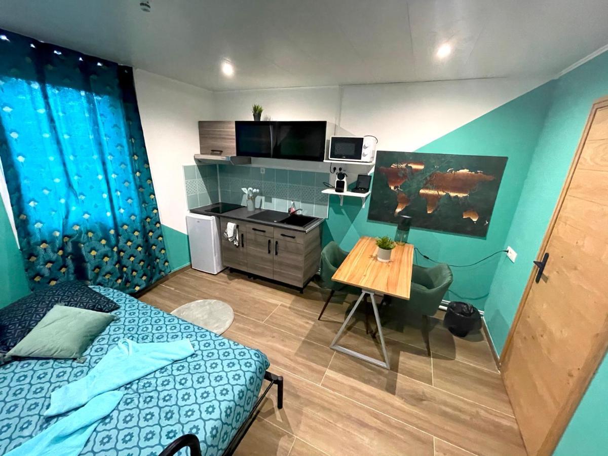 Capstay Color Valenciennes & Netflix Trith-Saint-Leger ภายนอก รูปภาพ