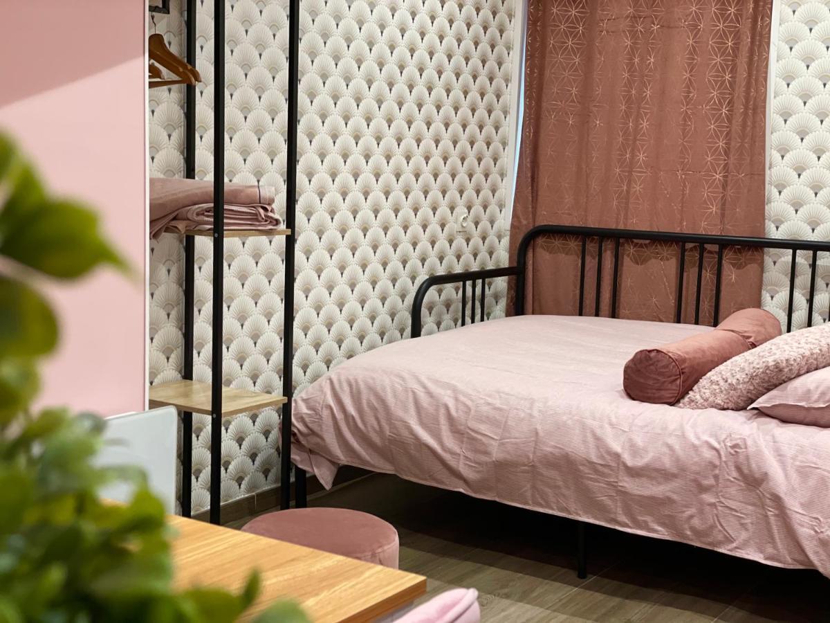 Capstay Color Valenciennes & Netflix Trith-Saint-Leger ภายนอก รูปภาพ