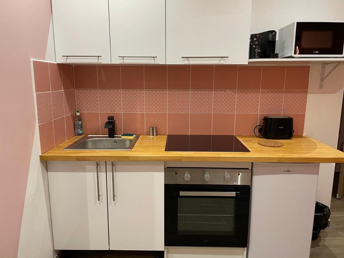 Capstay Color Valenciennes & Netflix Trith-Saint-Leger ภายนอก รูปภาพ