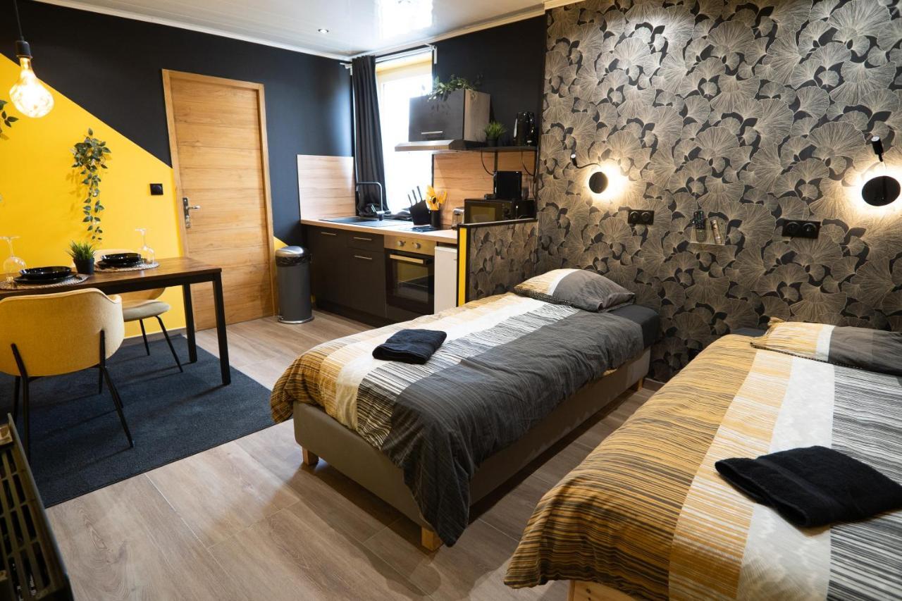 Capstay Color Valenciennes & Netflix Trith-Saint-Leger ภายนอก รูปภาพ